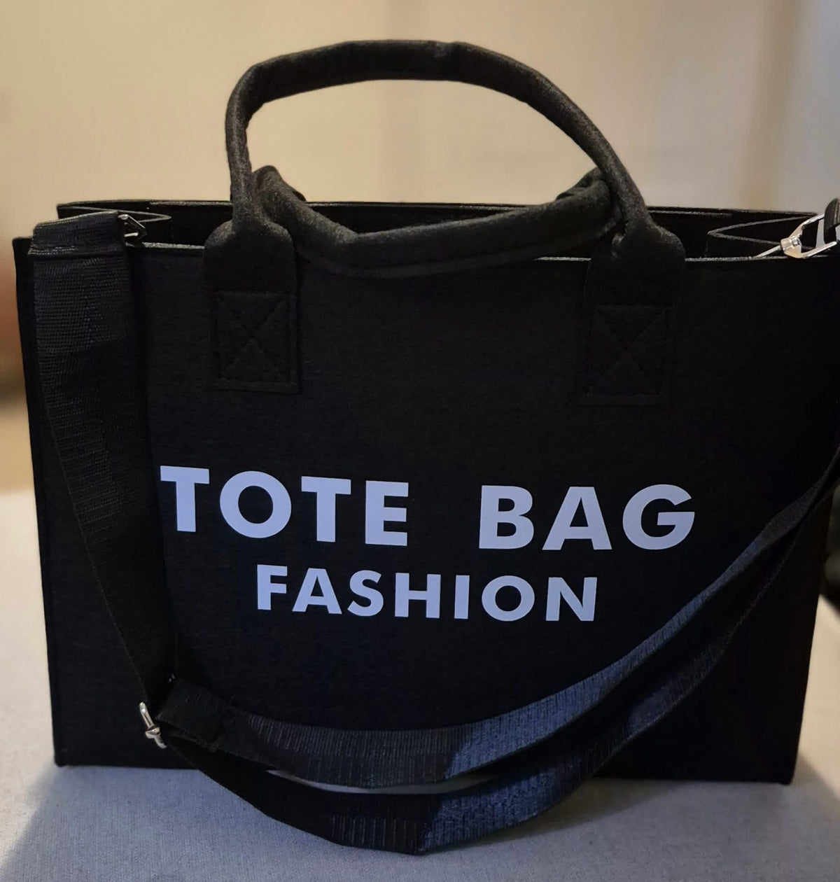 TOTE BAG COLLECTION